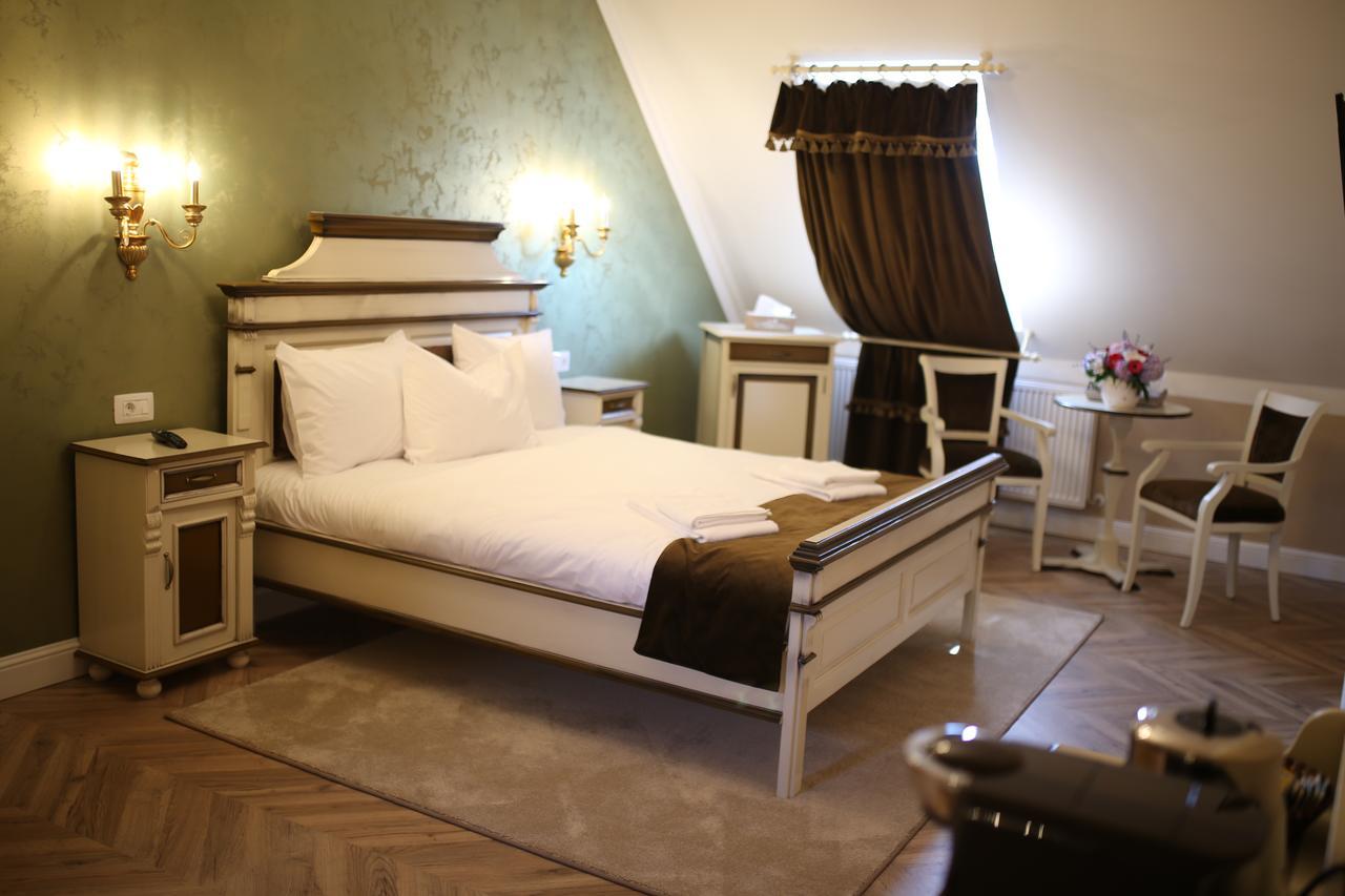 Artisans Boutique Villa Sibiu Luaran gambar