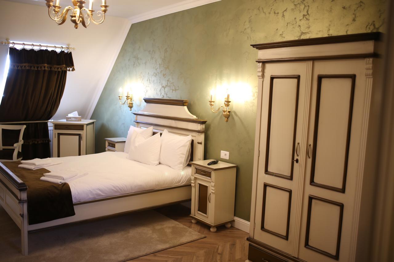 Artisans Boutique Villa Sibiu Luaran gambar